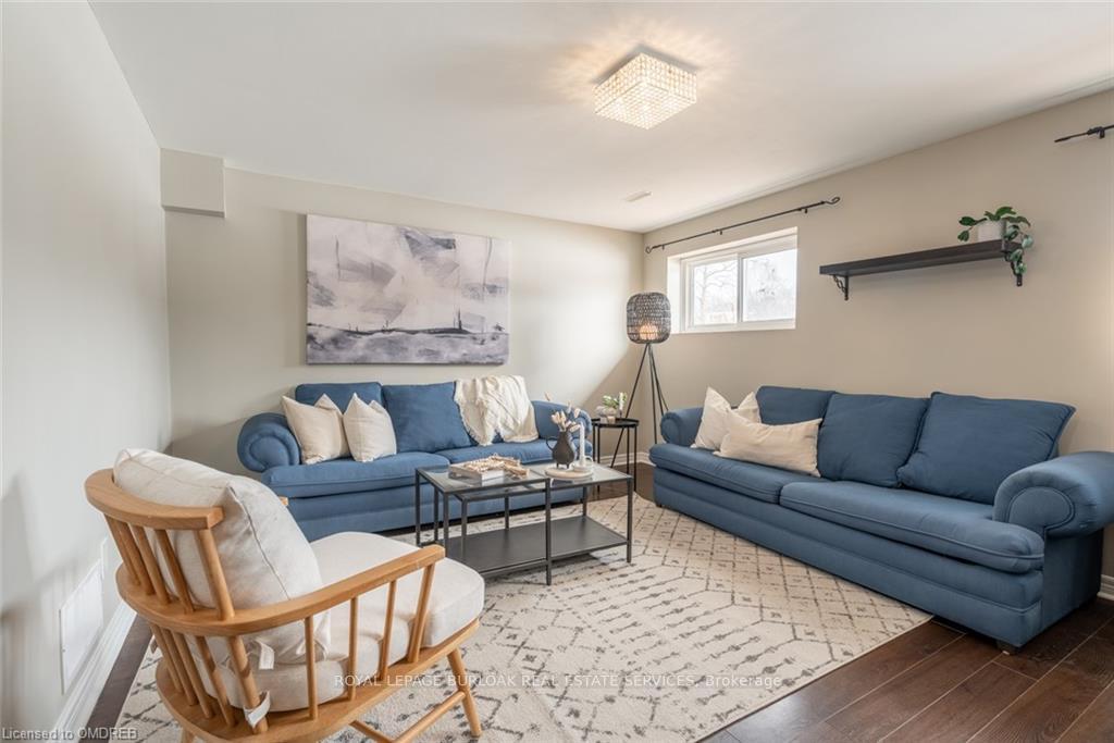 Photo 15 of 3075 Centennial Drive, Burlington, Palmer — HOMEH