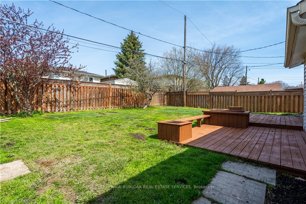 Photo 20 of 3075 Centennial Drive, Burlington, Palmer — HOMEH