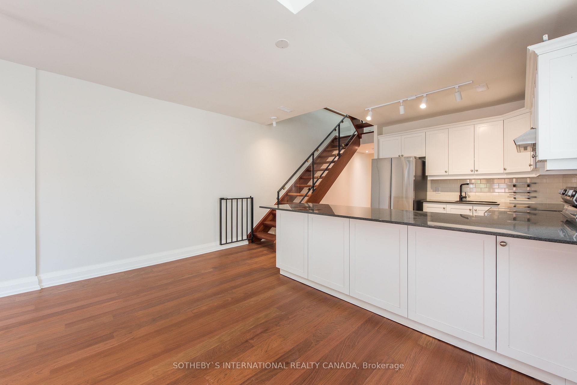 Photo 28 of 2592 Yonge Street, Toronto, Lawrence Park South — HOMEH