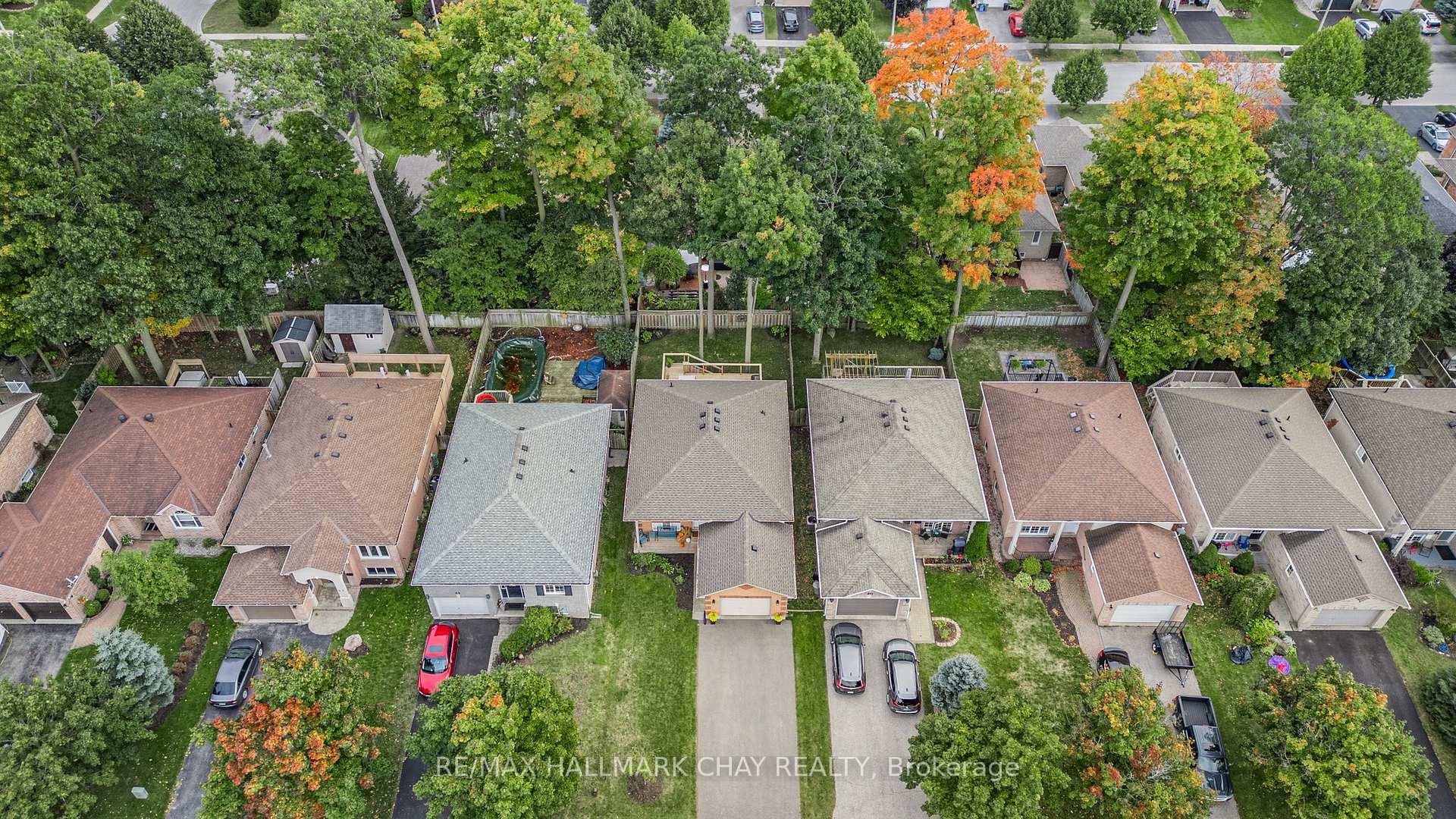 Photo 25 of 47 Monique Crescent, Barrie, East Bayfield — HOMEH