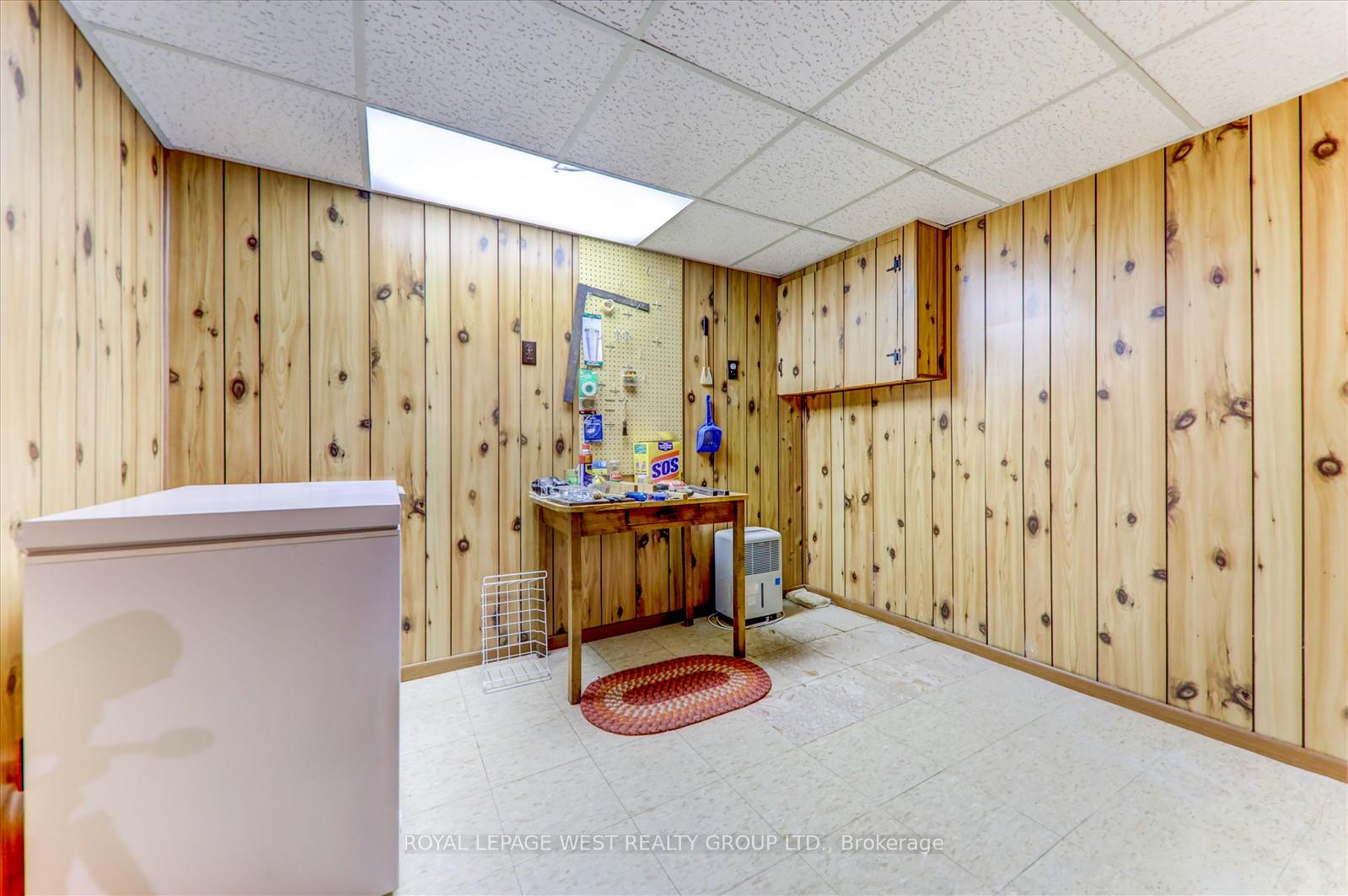 Photo 26 of 41 Squires Avenue, Toronto, O'Connor-Parkview — HOMEH