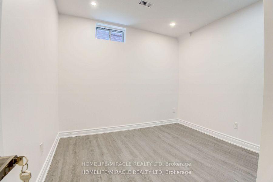 Photo 5 of 905 Alanbury Crescent, Pickering, Liverpool — HOMEH