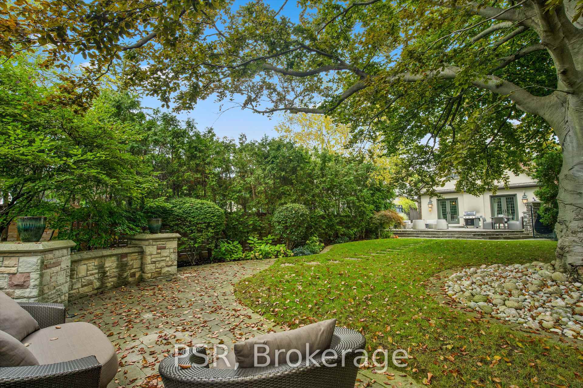 Photo 26 of 420 Russell Hill Road, Toronto, Forest Hill South — HOMEH
