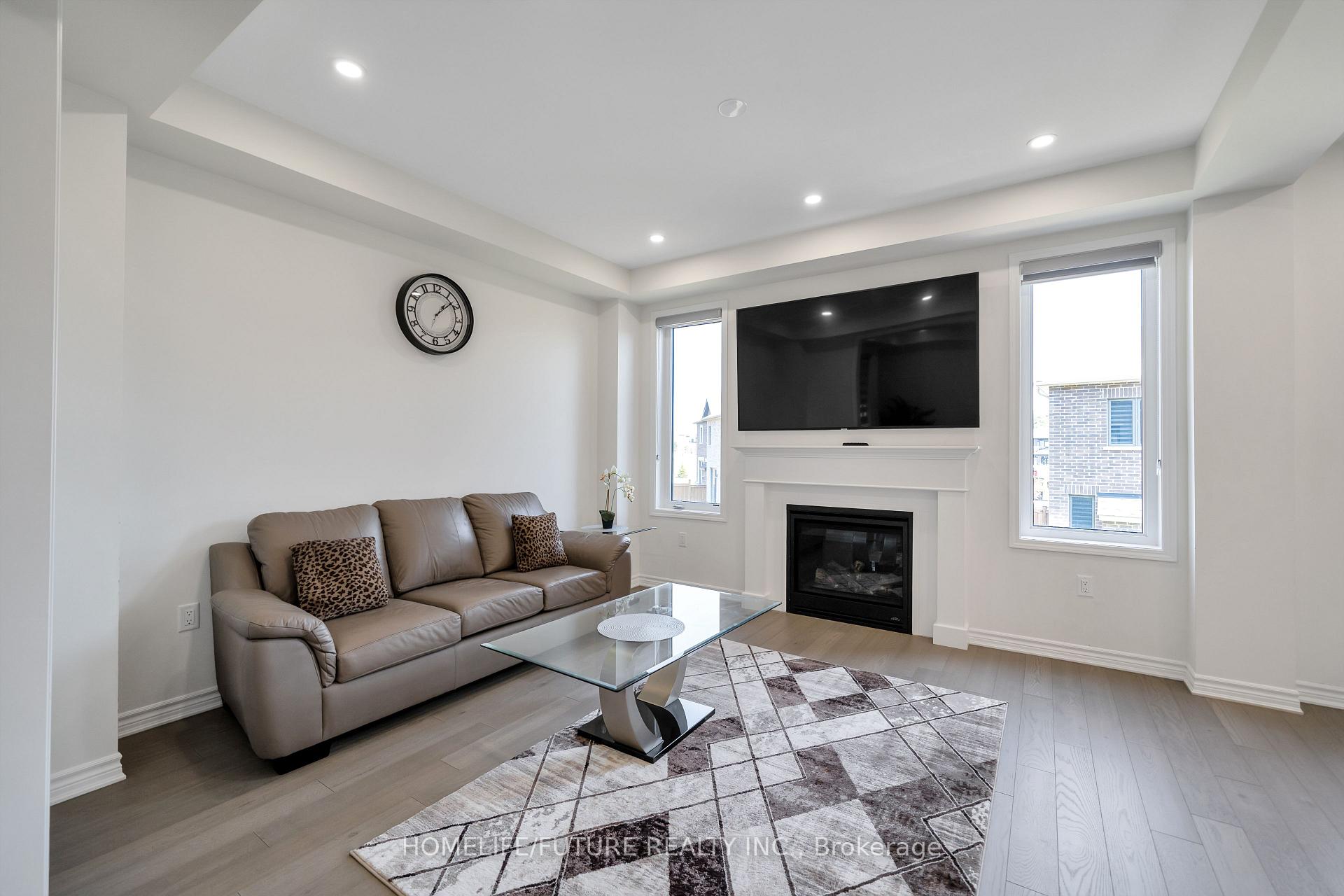 Photo 21 of 3031 Hollyberry Trail, Pickering, Rural Pickering — HOMEH