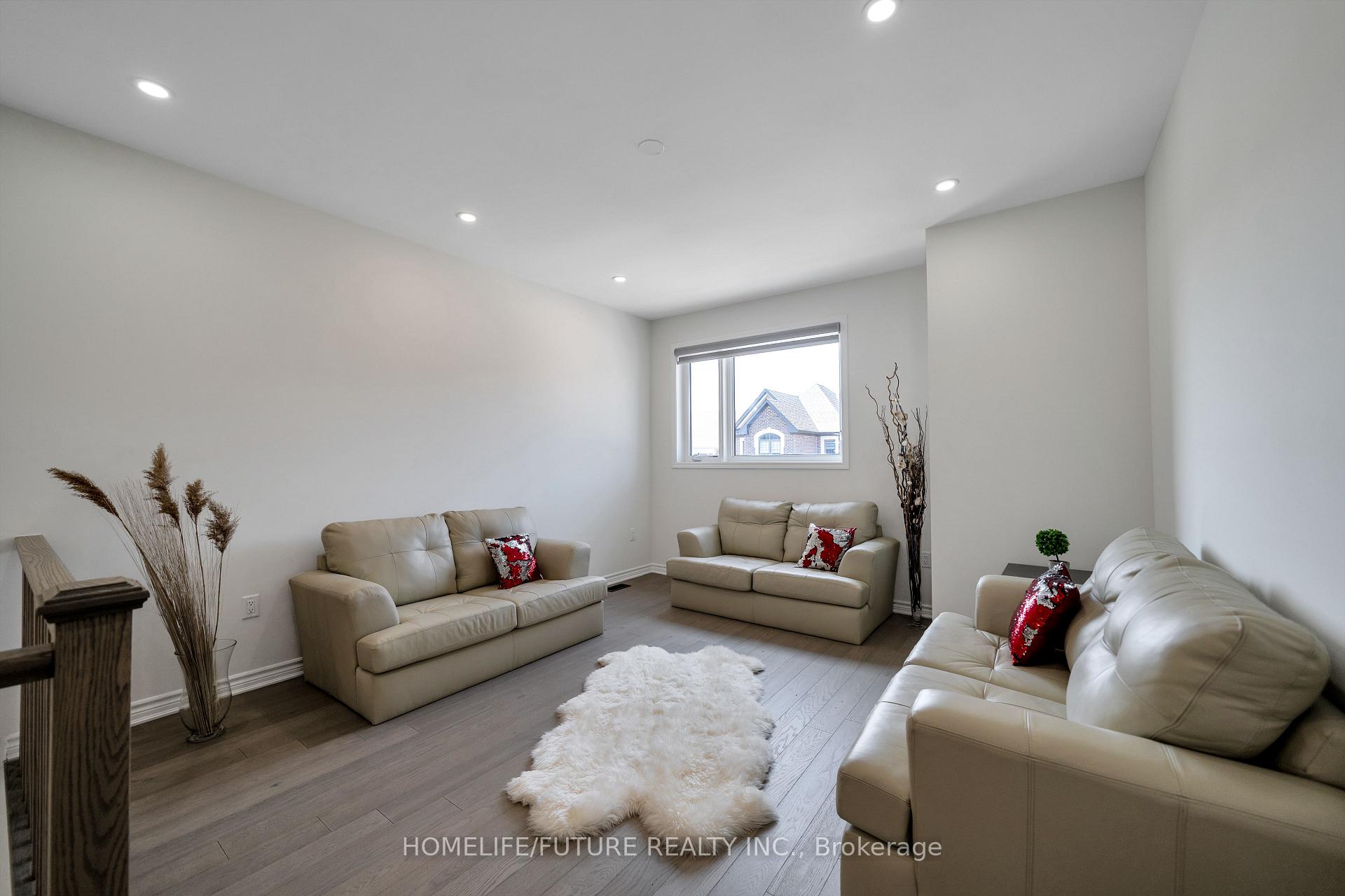 Photo 24 of 3031 Hollyberry Trail, Pickering, Rural Pickering — HOMEH