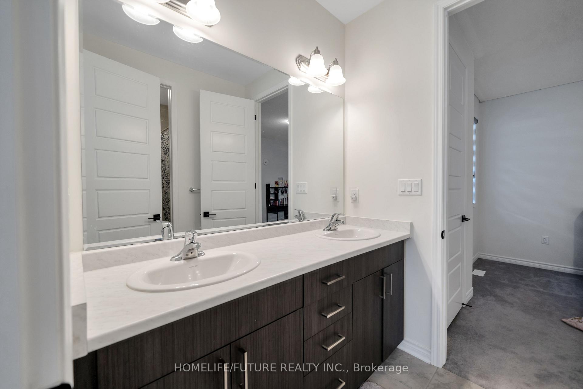 Photo 33 of 3031 Hollyberry Trail, Pickering, Rural Pickering — HOMEH