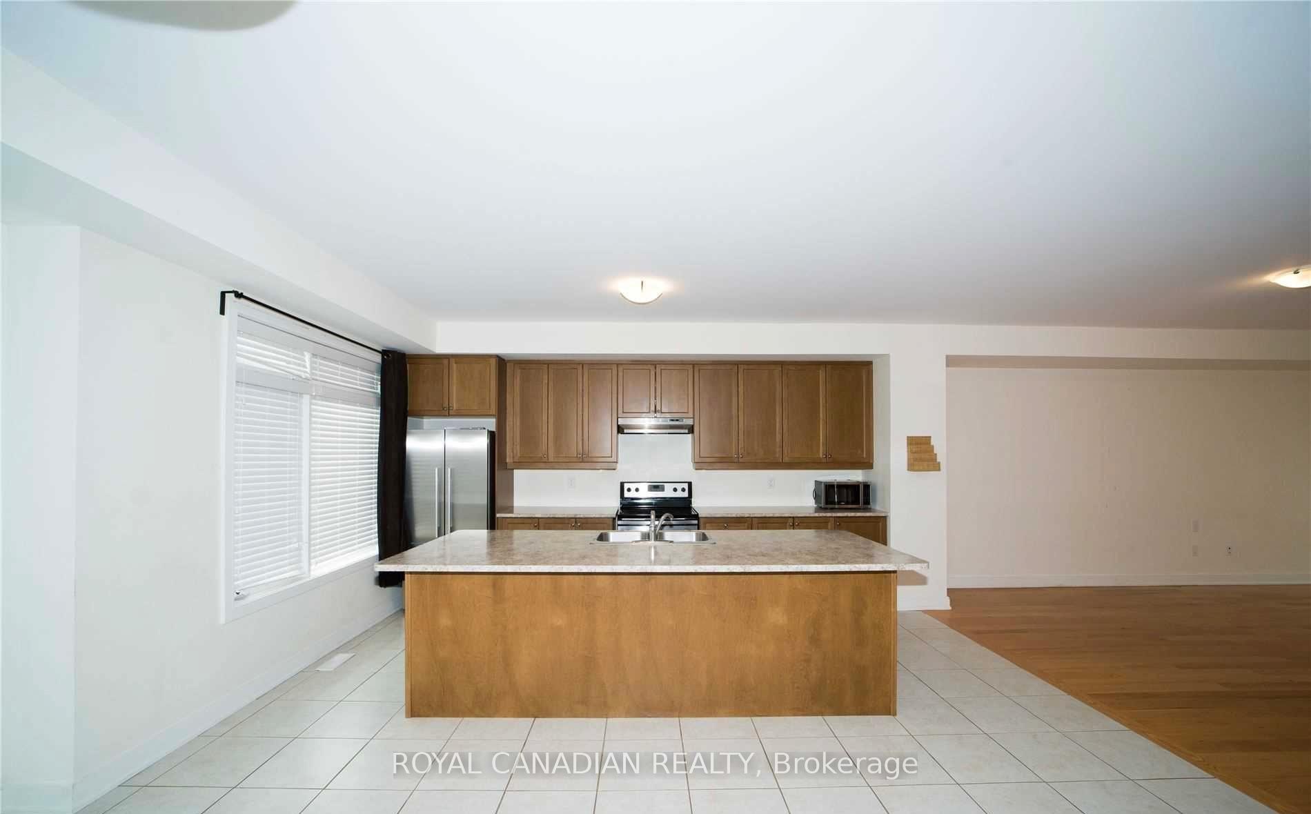 Photo 5 of Unit 2, 367 Veterans Drive N, Brampton, Northwest Brampton — HOMEH