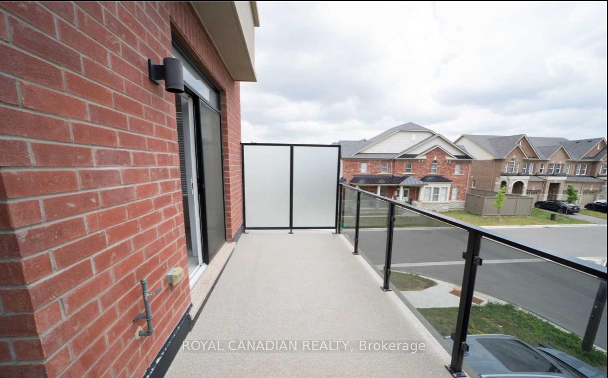 Photo 12 of Unit 2, 367 Veterans Drive N, Brampton, Northwest Brampton — HOMEH