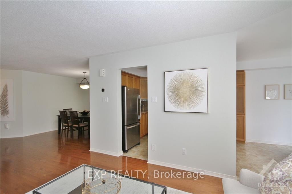 Photo 7 of 246 Berrigan Drive, Ottawa, Barrhaven - Longfields — HOMEH