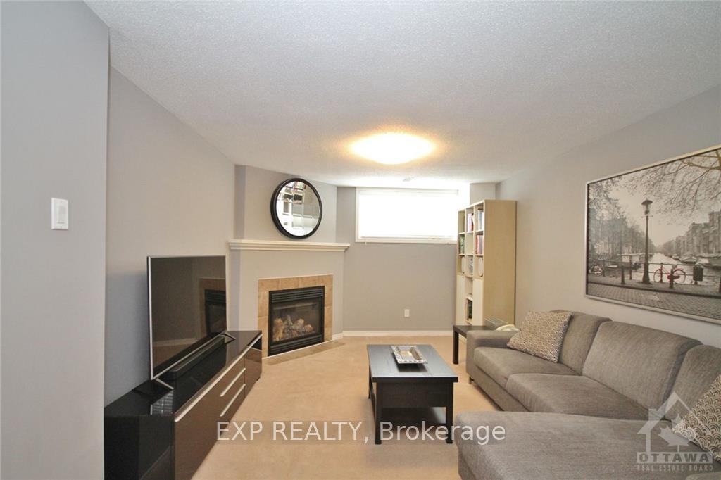 Photo 19 of 246 Berrigan Drive, Ottawa, Barrhaven - Longfields — HOMEH