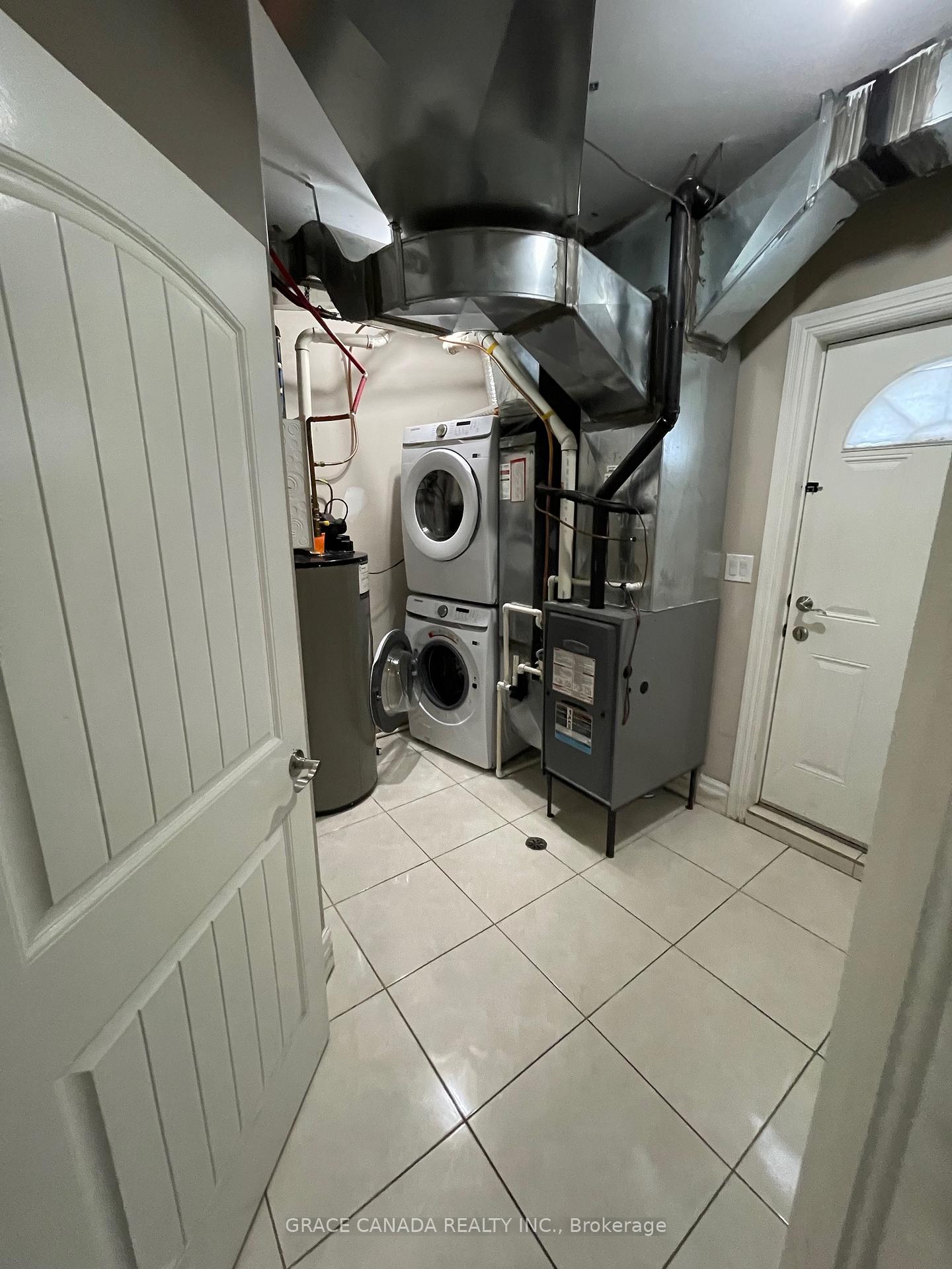 Photo 15 of Unit 1, 878 Howard Avenue, Windsor — HOMEH