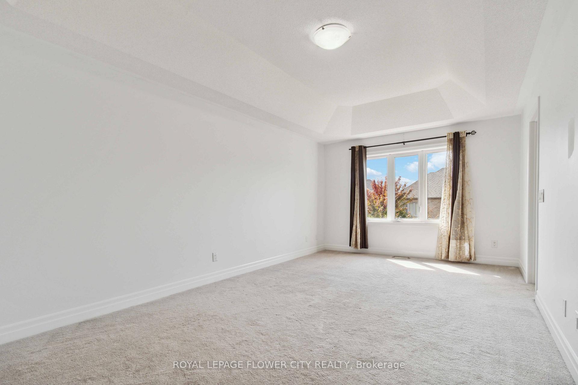 Photo 25 of 18 Rising Hill Ridge E, Brampton, Bram West — HOMEH