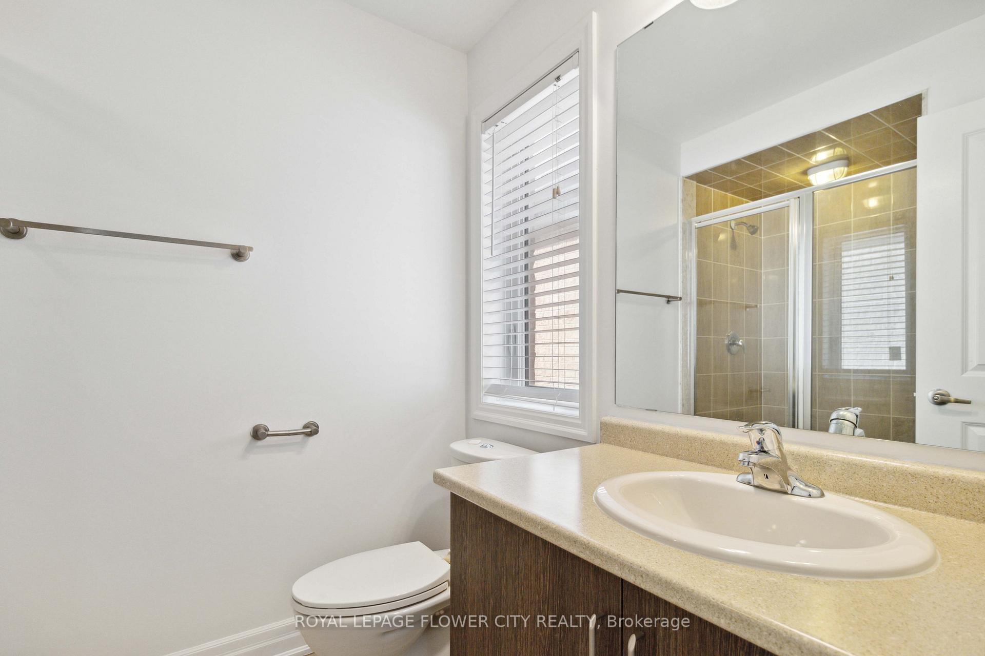 Photo 32 of 18 Rising Hill Ridge E, Brampton, Bram West — HOMEH