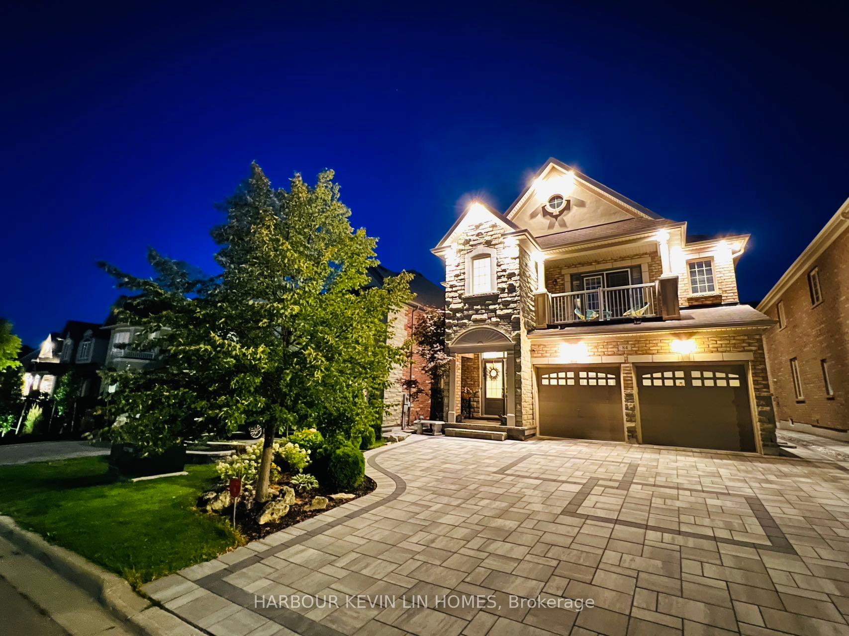 Photo 2 of 84 Glenheron Crescent, Vaughan, Patterson — HOMEH