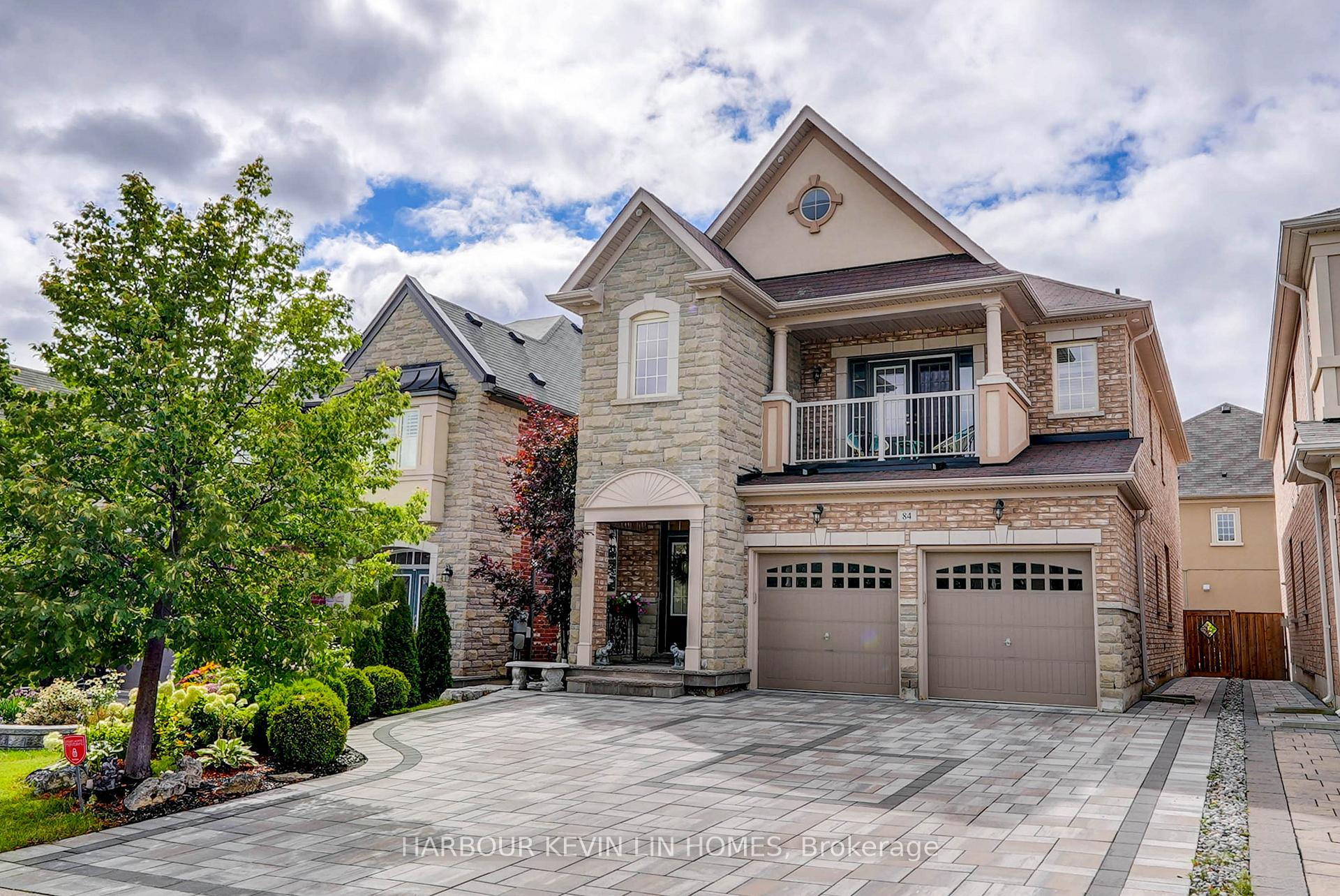 Photo 3 of 84 Glenheron Crescent, Vaughan, Patterson — HOMEH