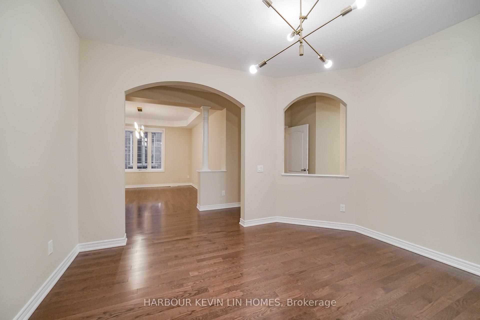 Photo 9 of 84 Glenheron Crescent, Vaughan, Patterson — HOMEH