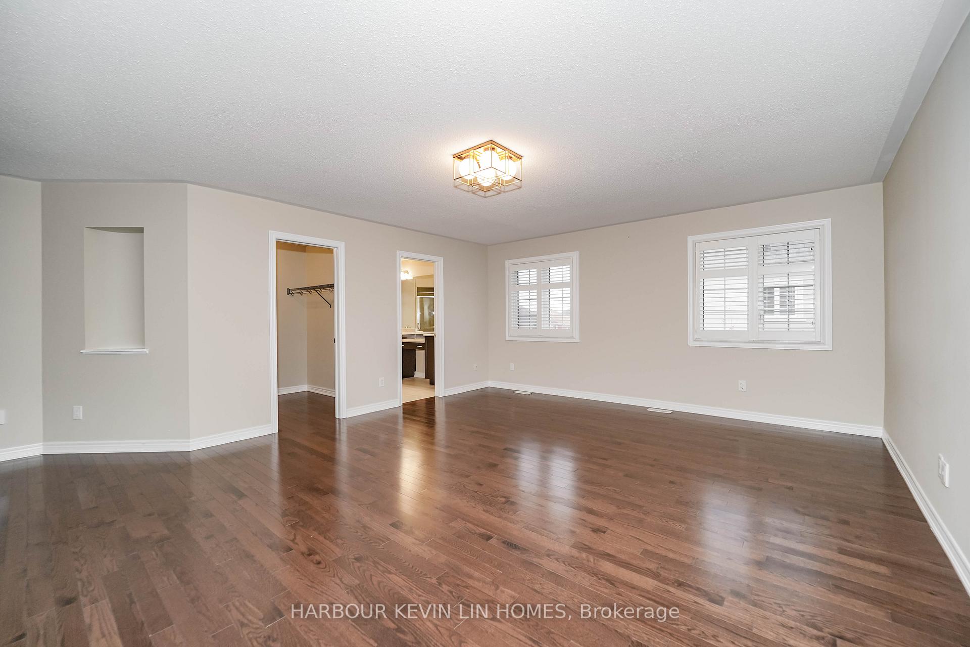 Photo 23 of 84 Glenheron Crescent, Vaughan, Patterson — HOMEH