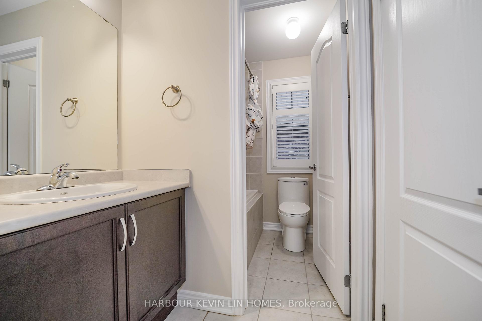 Photo 33 of 84 Glenheron Crescent, Vaughan, Patterson — HOMEH