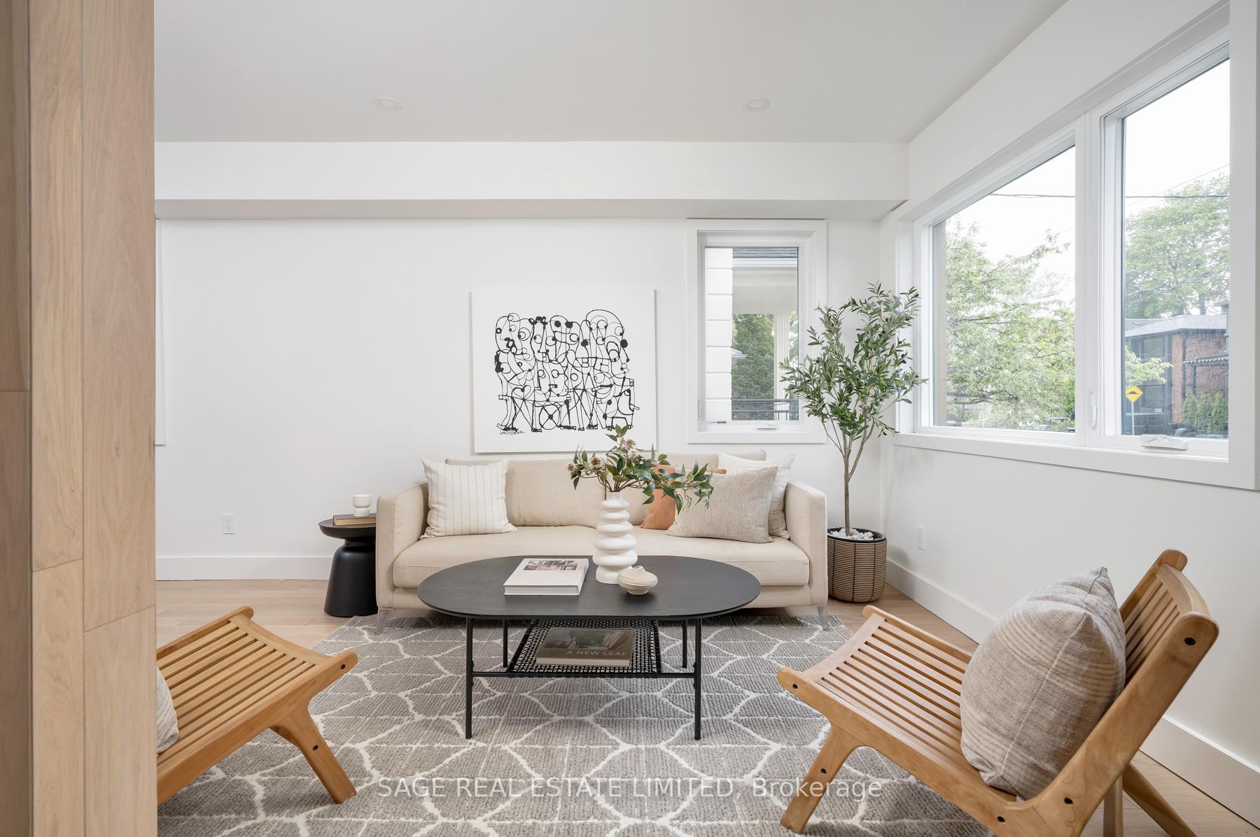Photo 3 of 245 Linsmore Crescent, Toronto, Danforth Village-East York — HOMEH