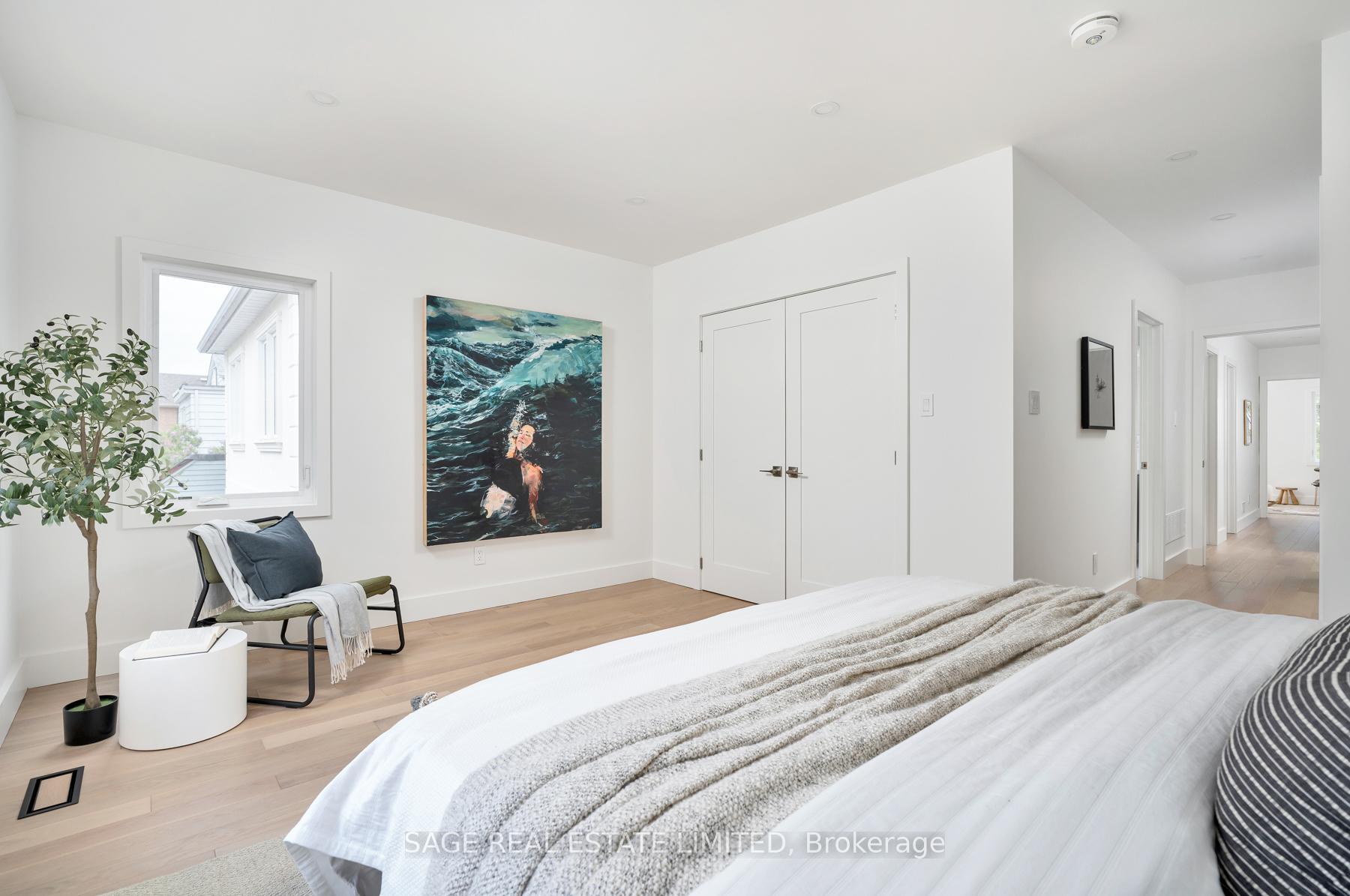 Photo 19 of 245 Linsmore Crescent, Toronto, Danforth Village-East York — HOMEH