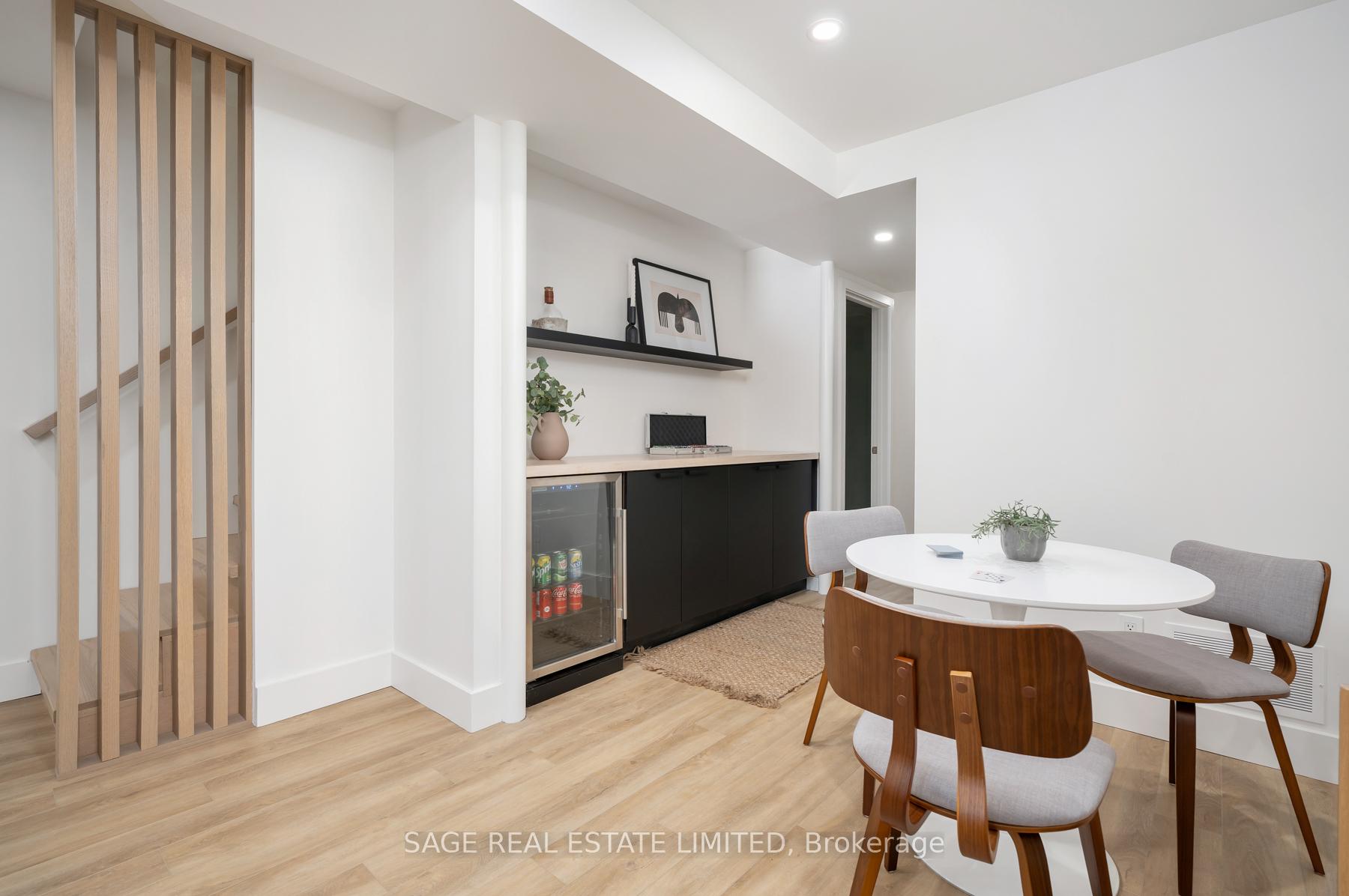 Photo 30 of 245 Linsmore Crescent, Toronto, Danforth Village-East York — HOMEH