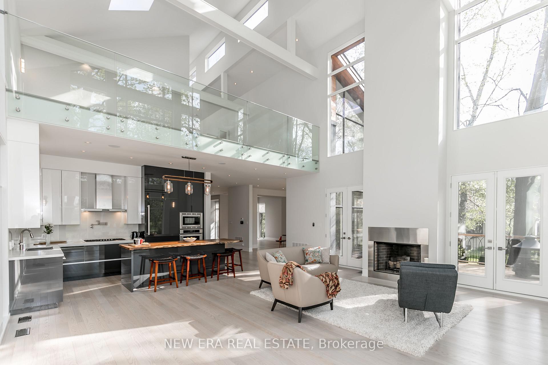 Front of 767 Cedarvale Drive