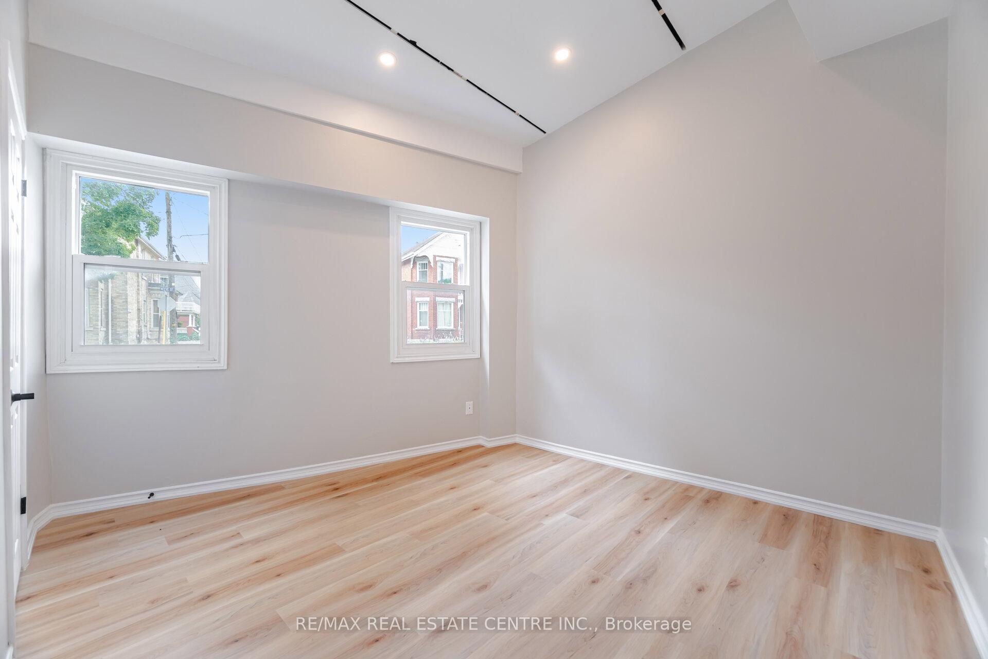 Photo 28 of 1 Ontario Street, Guelph, St. Patrick's Ward — HOMEH