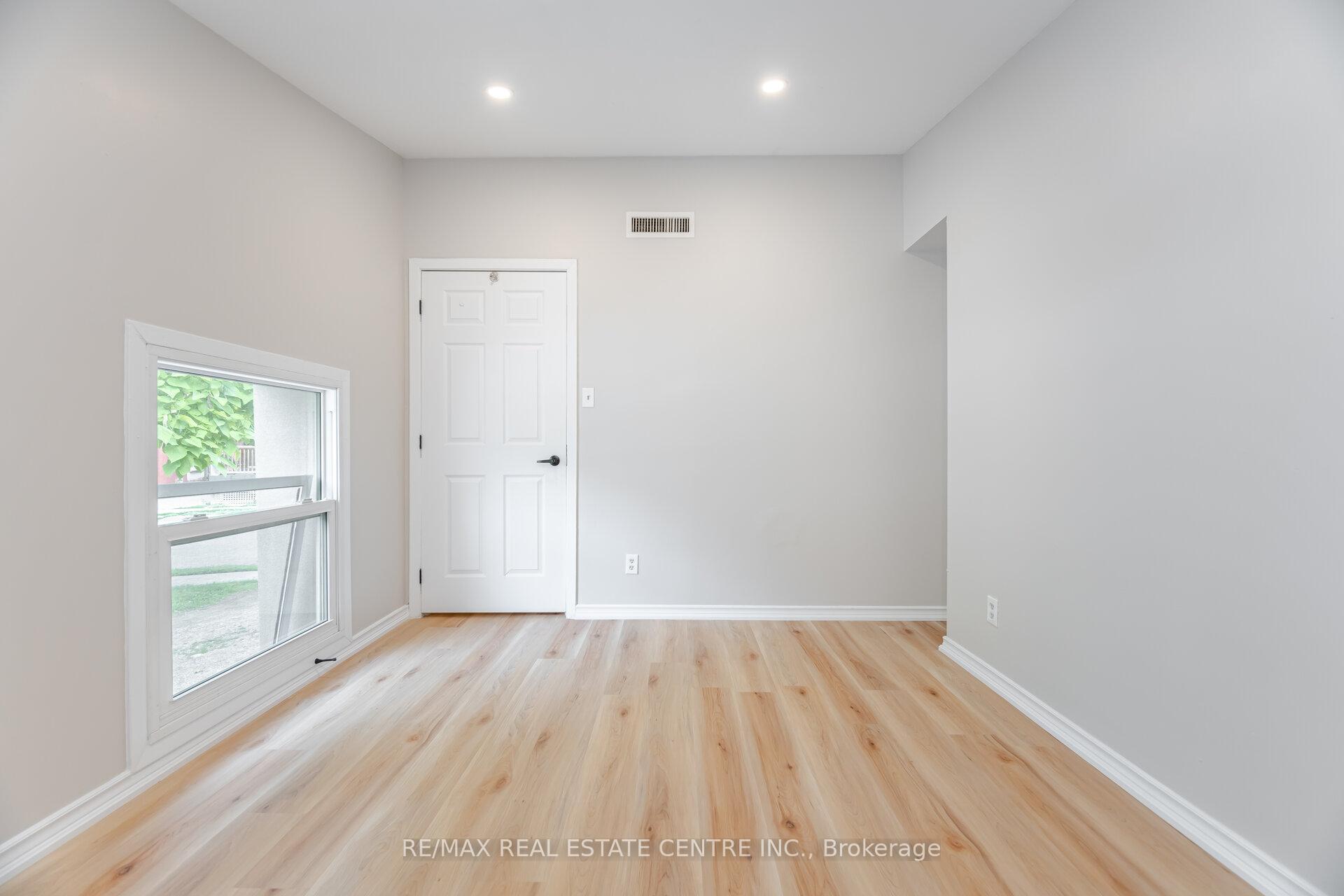 Photo 37 of 1 Ontario Street, Guelph, St. Patrick's Ward — HOMEH