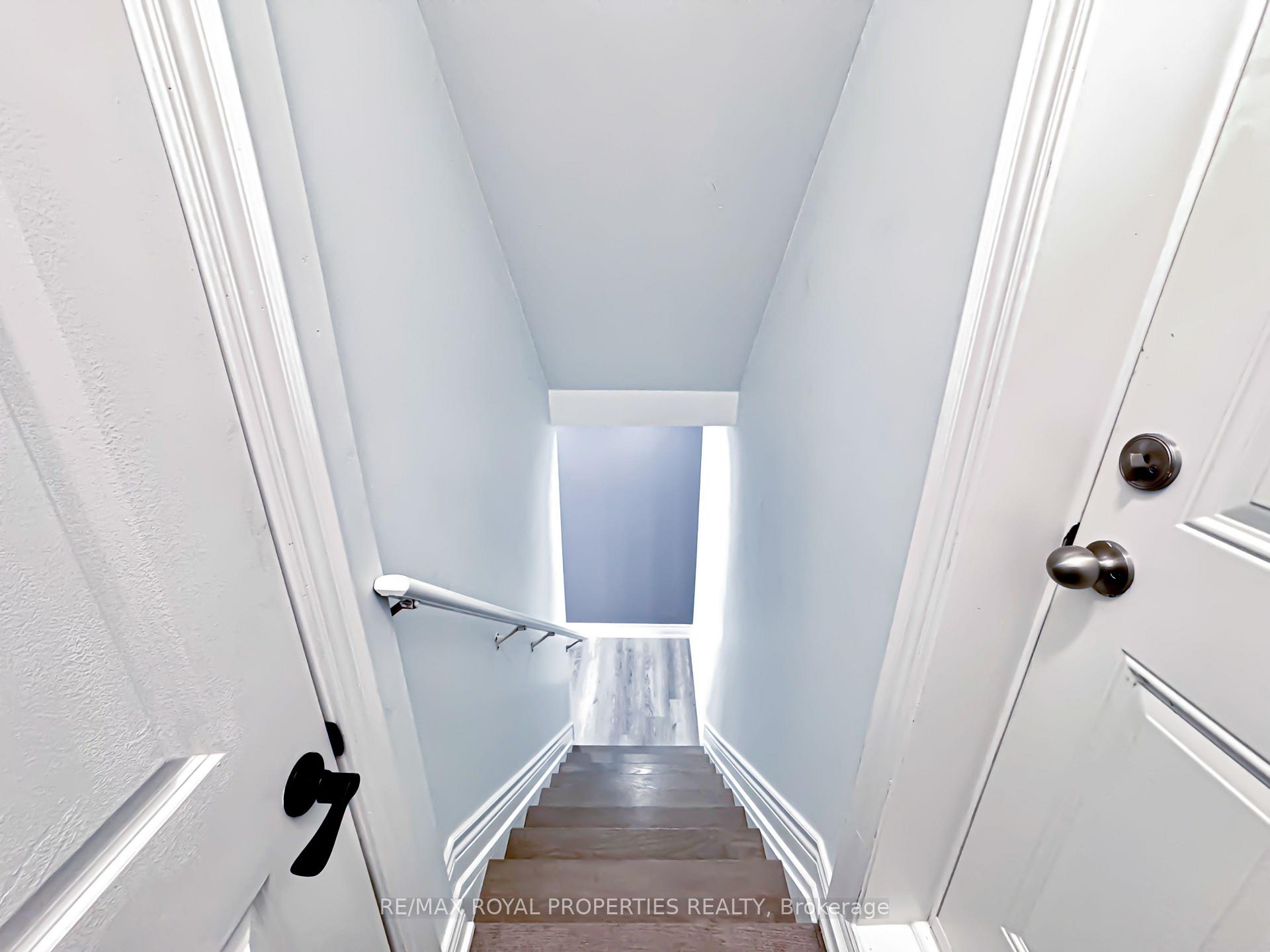 Photo 3 of Unit BSMT, 2 Quick Trail, Clarington, Bowmanville — HOMEH