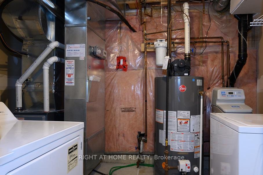 Photo 15 of 696 Ormond Drive, Oshawa, Samac — HOMEH