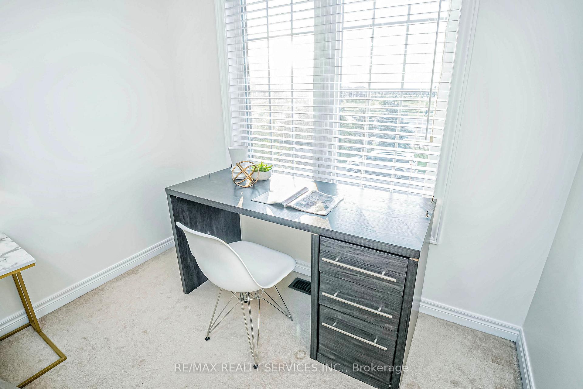 Photo 50 of 85 Frenchpark Circle, Brampton, Credit Valley — HOMEH