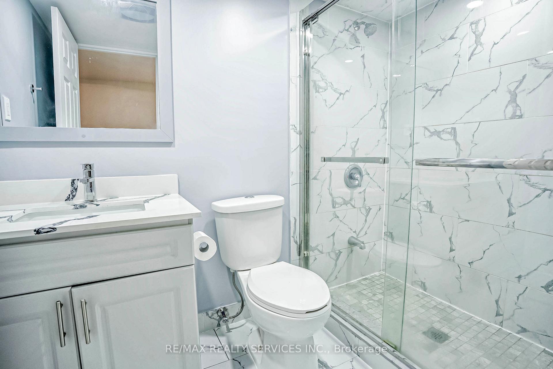 Photo 56 of 85 Frenchpark Circle, Brampton, Credit Valley — HOMEH