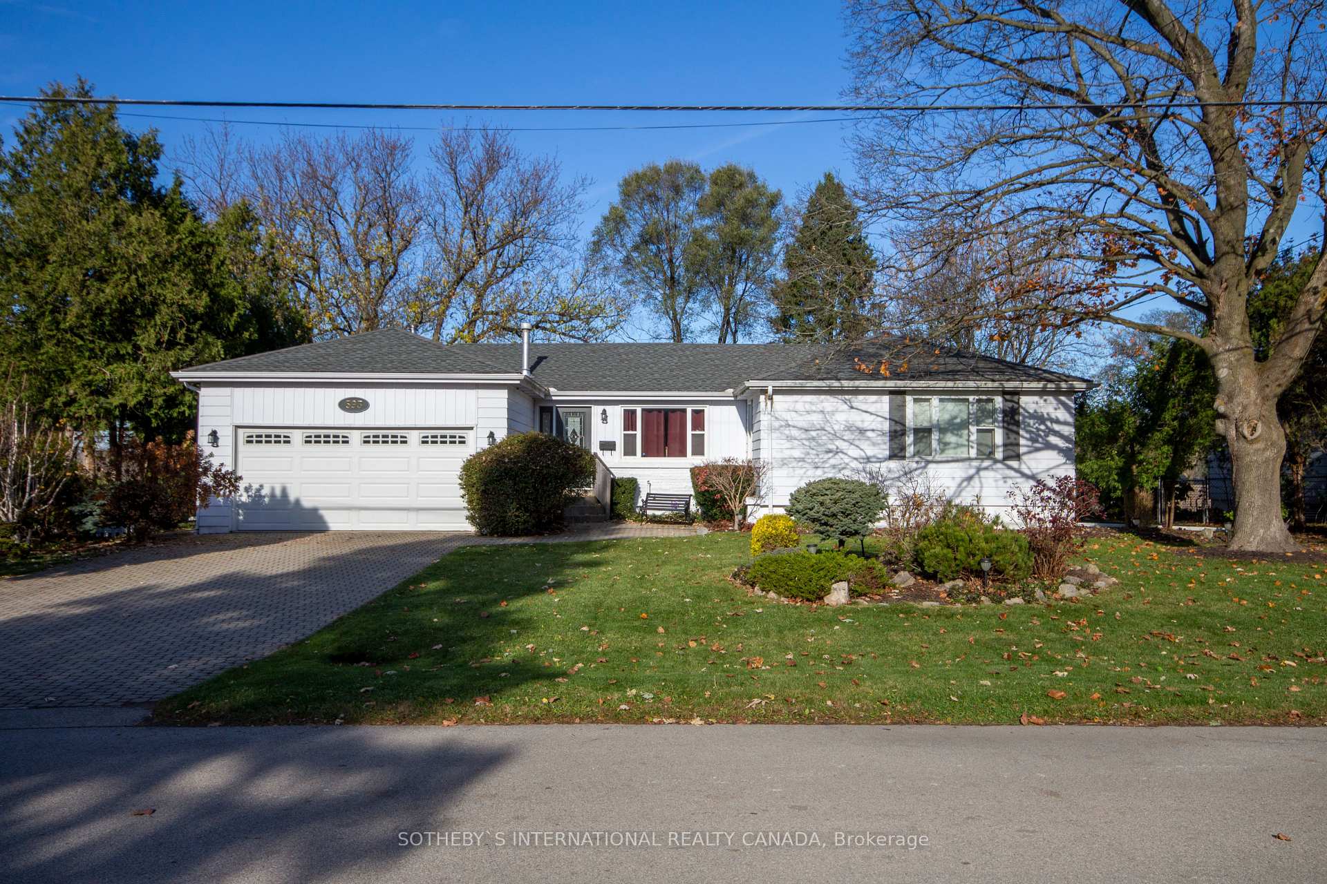 Photo 1 of 593 Westview Avenue, Hamilton, Ancaster — HOMEH