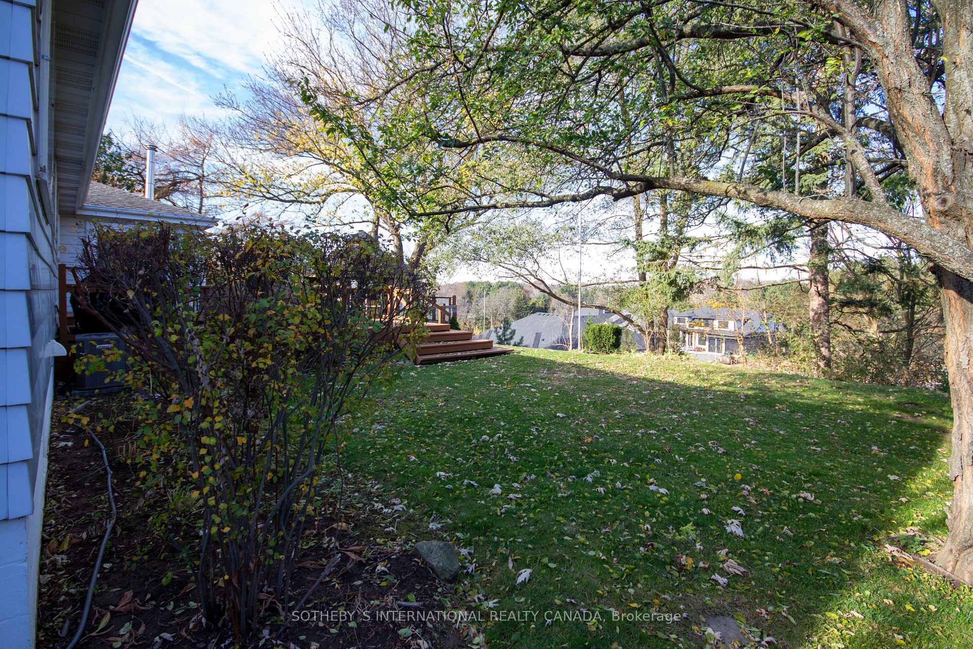 Photo 28 of 593 Westview Avenue, Hamilton, Ancaster — HOMEH