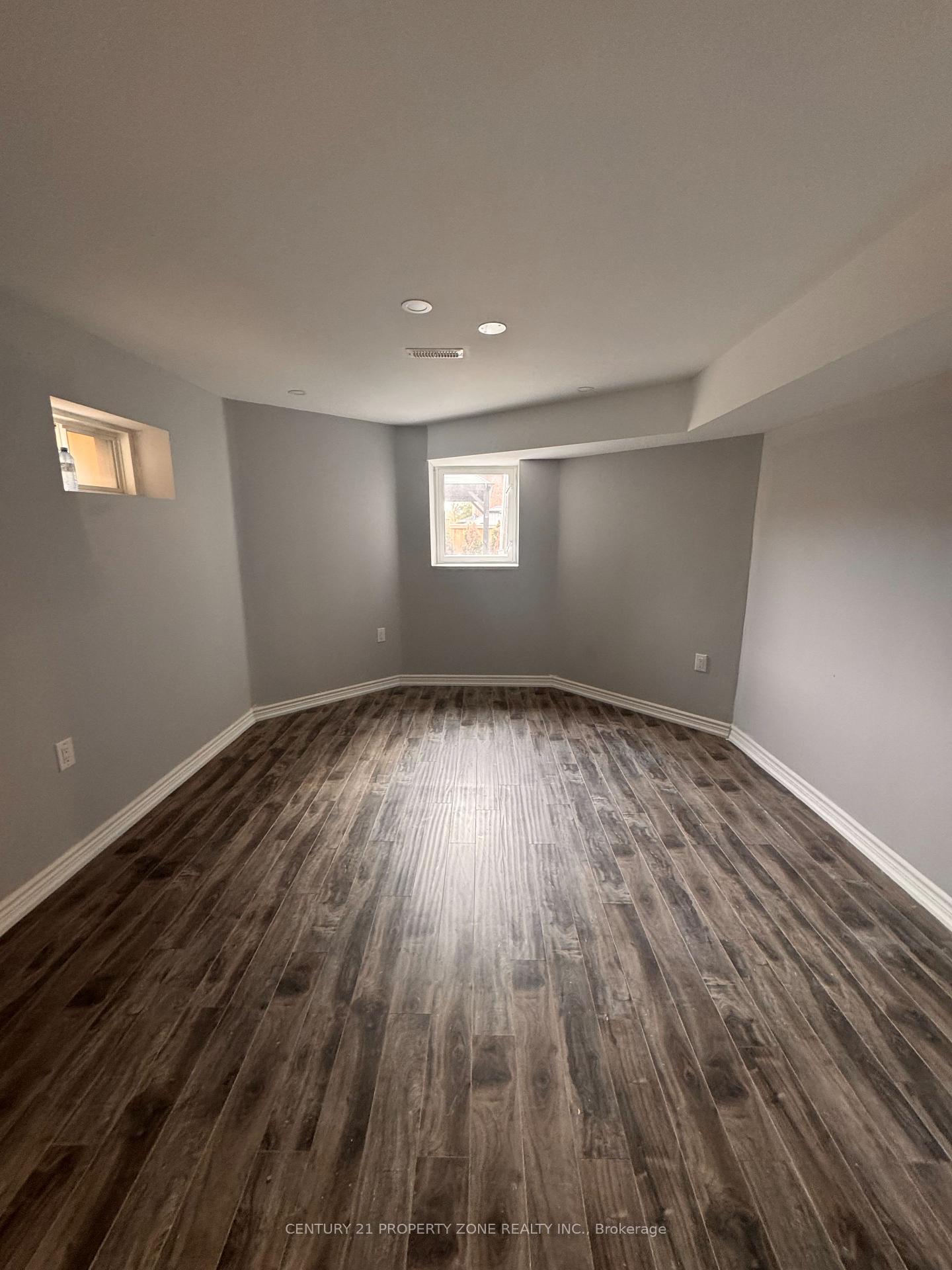 Photo 10 of Unit bsmt, 9 Covina Road E, Brampton, Credit Valley — HOMEH