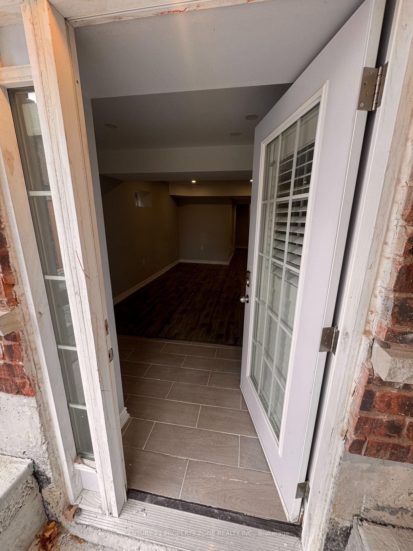 Photo 11 of Unit bsmt, 9 Covina Road E, Brampton, Credit Valley — HOMEH