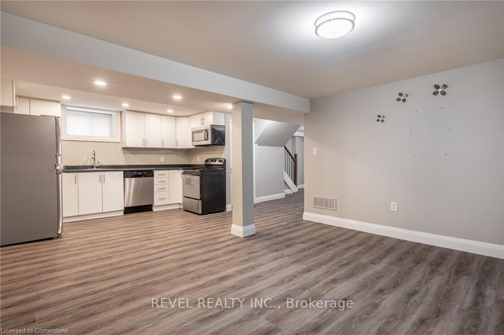 Photo 14 of Unit 2, 367 East 18th Street, Hamilton, Hill Park — HOMEH