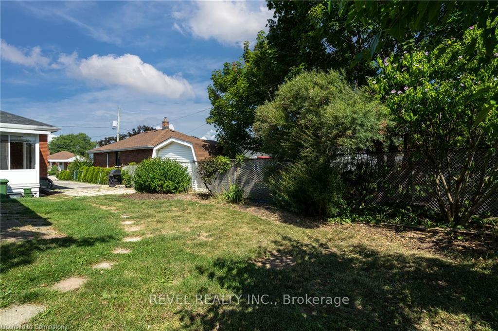 Photo 22 of Unit 2, 367 East 18th Street, Hamilton, Hill Park — HOMEH