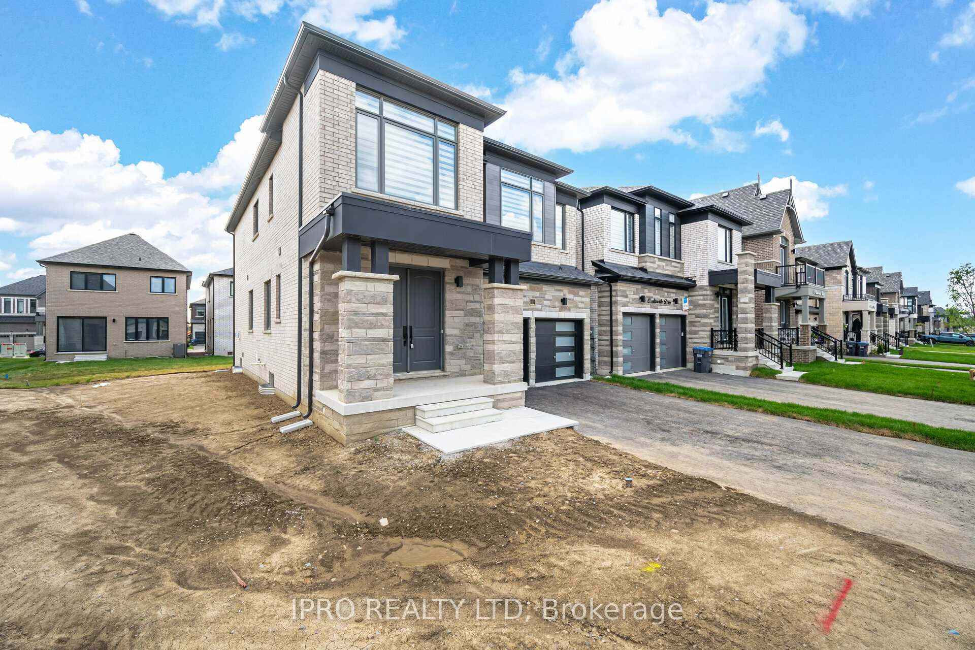 Photo 3 of 4 Coulterville Drive, Caledon, Rural Caledon — HOMEH
