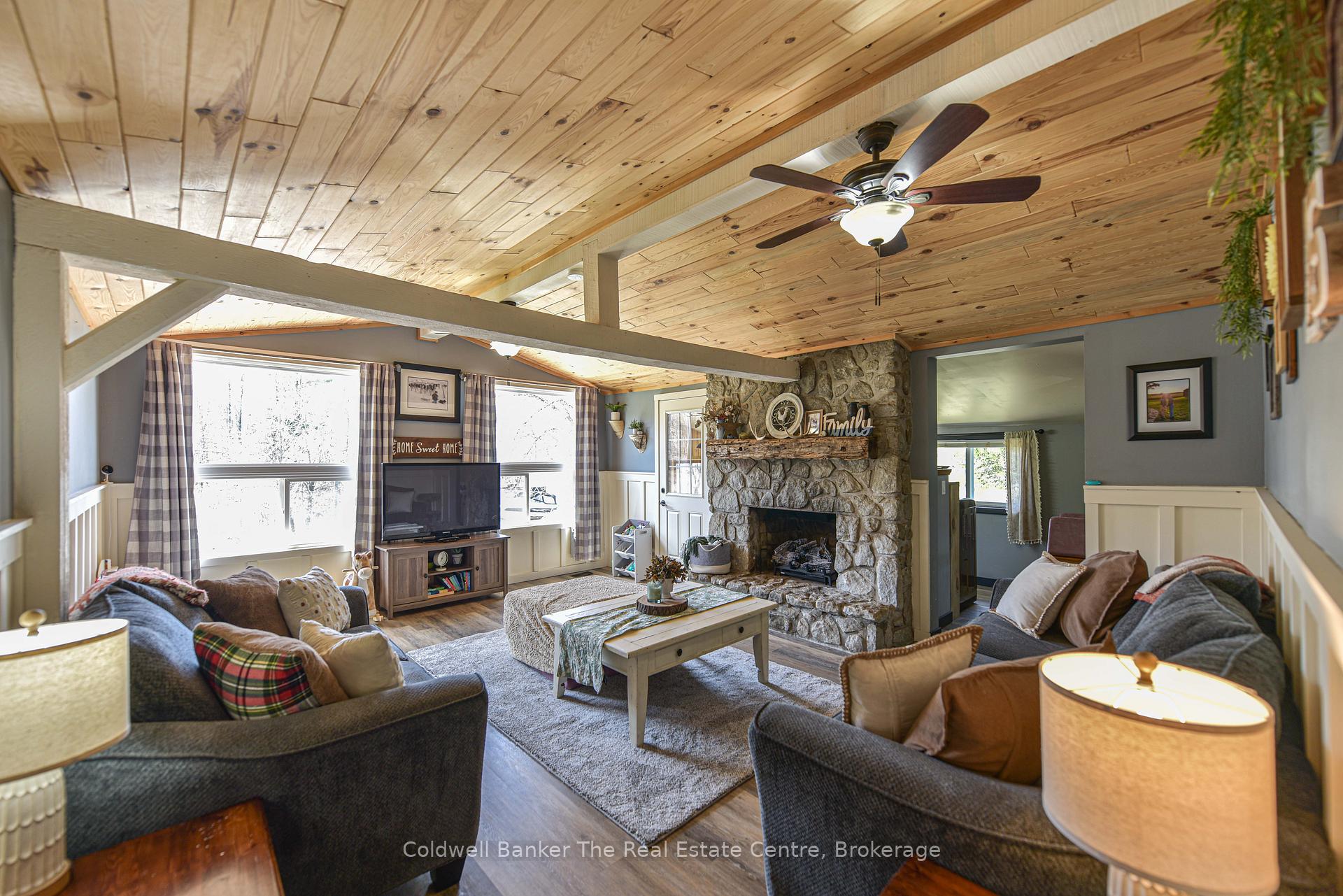 Photo 28 of 1777 Doe Lake Road, Gravenhurst — HOMEH