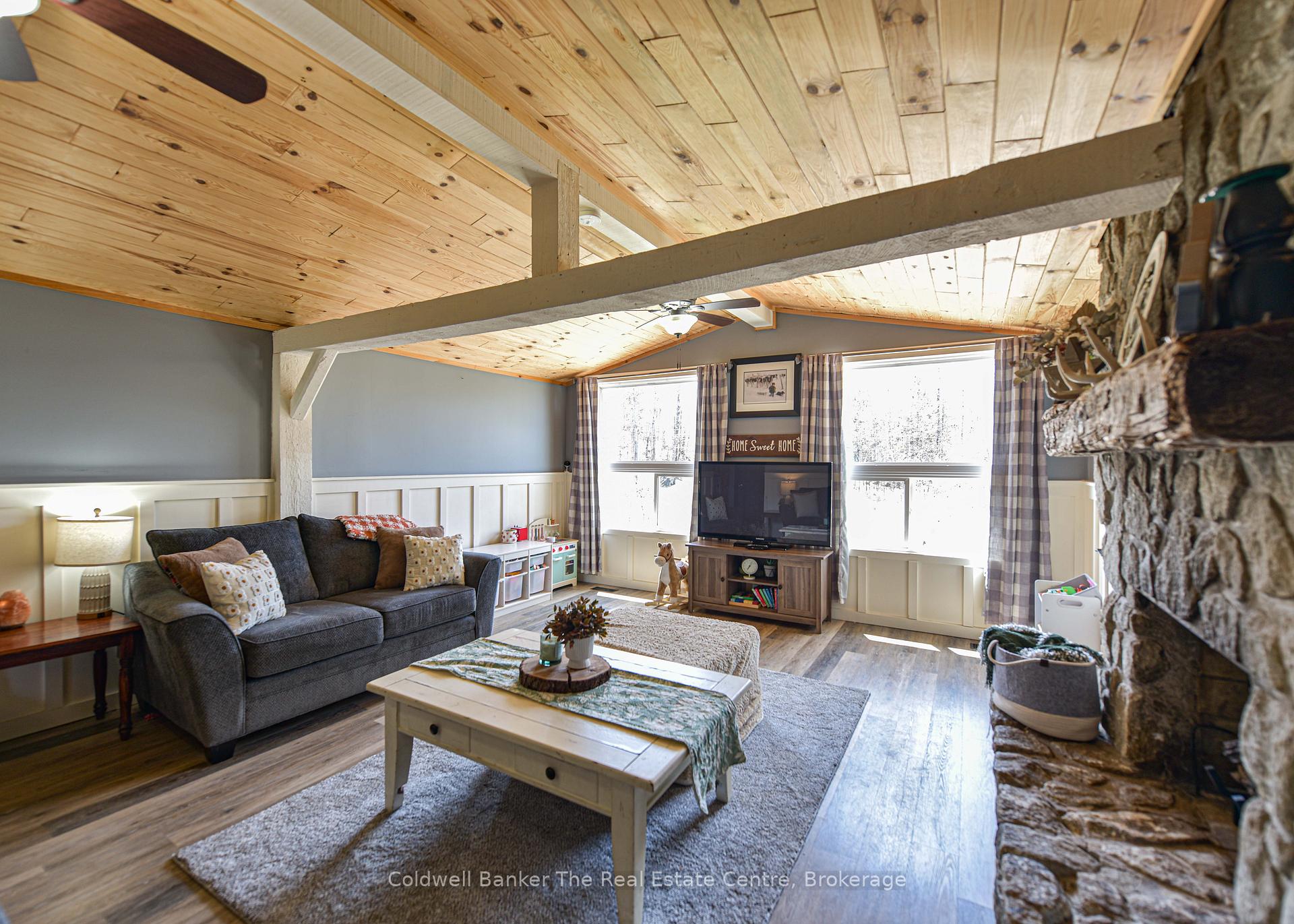 Photo 29 of 1777 Doe Lake Road, Gravenhurst — HOMEH