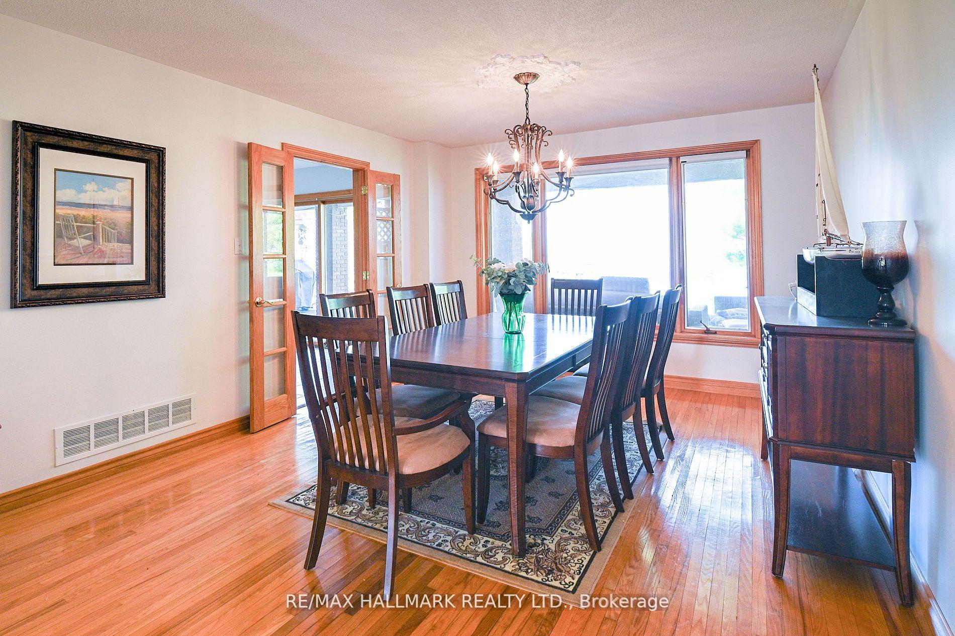 Photo 7 of 223 Bayshore Road, Innisfil, Rural Innisfil — HOMEH