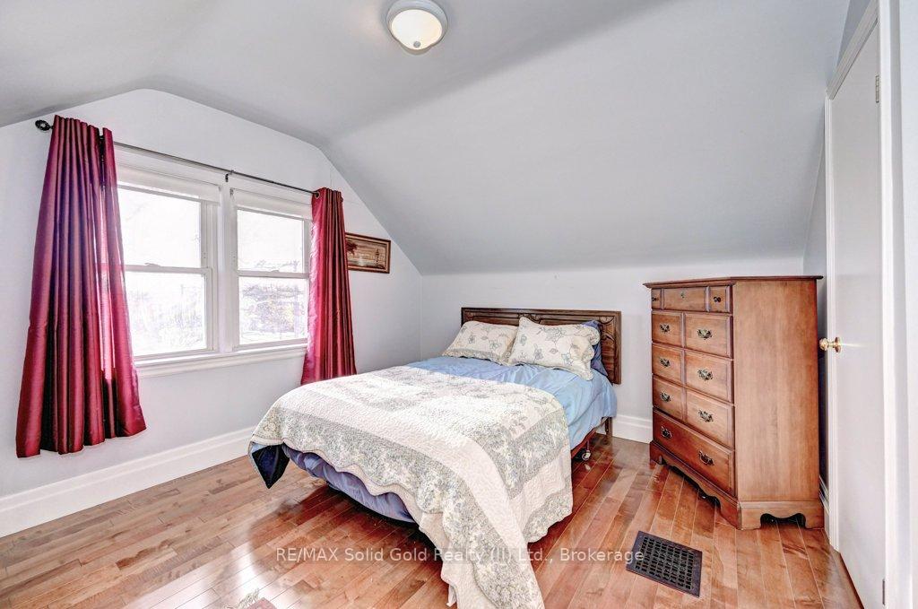Photo 16 of 211 Lorne Avenue, Kitchener — HOMEH