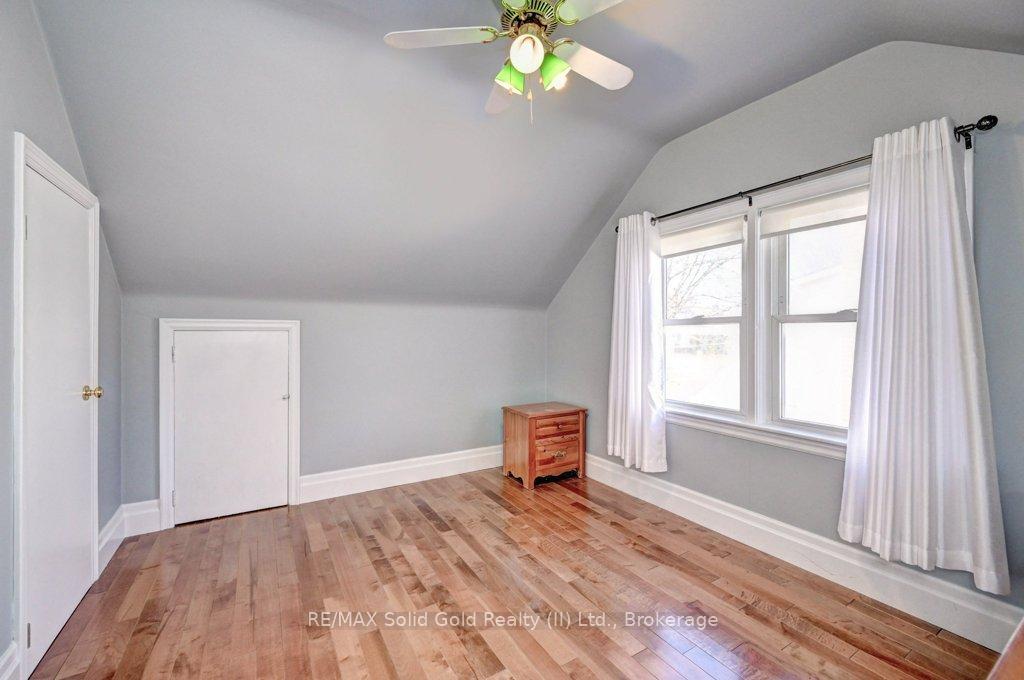 Photo 19 of 211 Lorne Avenue, Kitchener — HOMEH