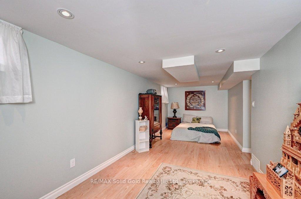 Photo 26 of 211 Lorne Avenue, Kitchener — HOMEH