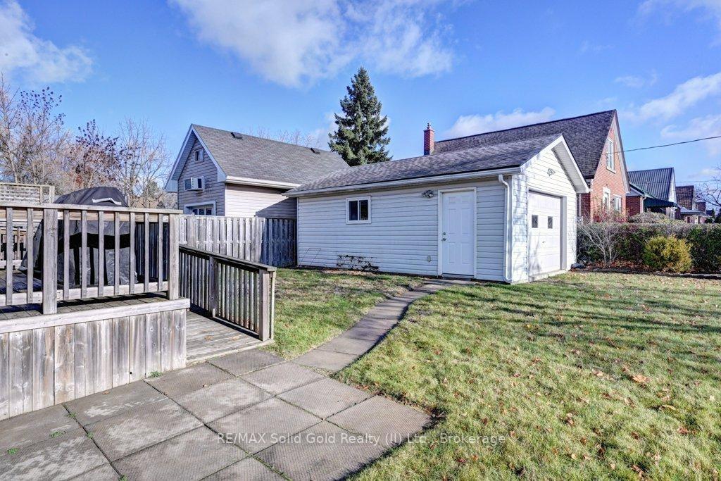 Photo 31 of 211 Lorne Avenue, Kitchener — HOMEH