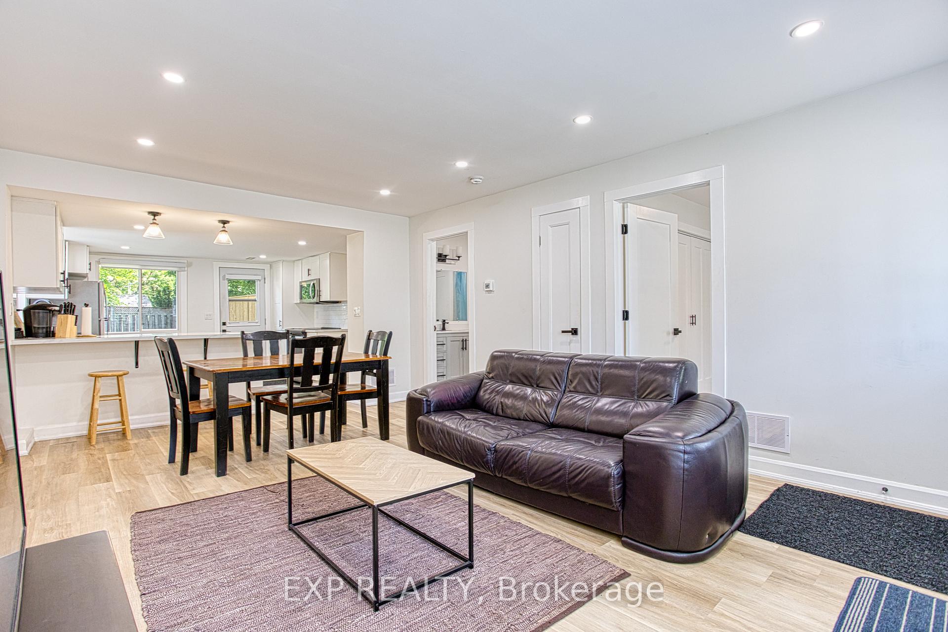 Photo 6 of 12 Napier Street, St. Catharines, Downtown — HOMEH