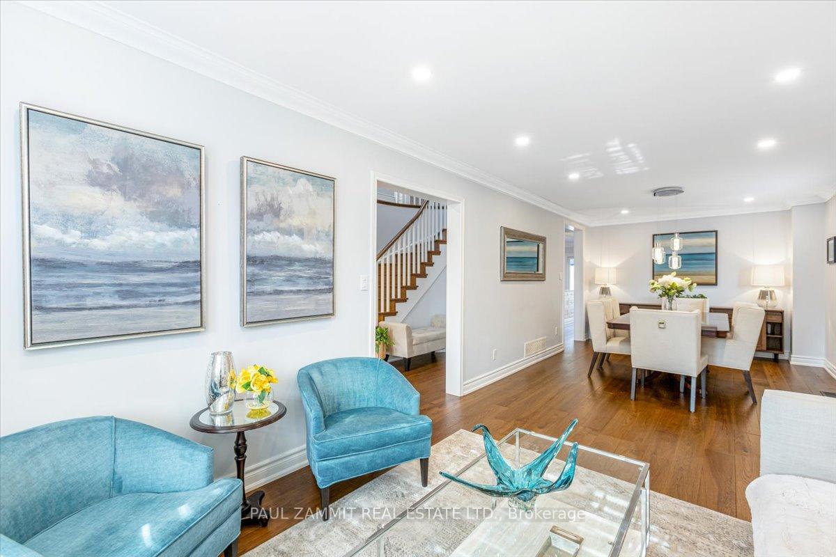 Photo 5 of 31 Bryant Road, Markham, Markham Village — HOMEH