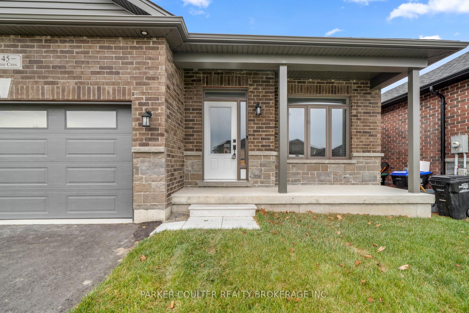 Photo 4 of 145 Ritchie Crescent, Springwater, Rural Springwater — HOMEH