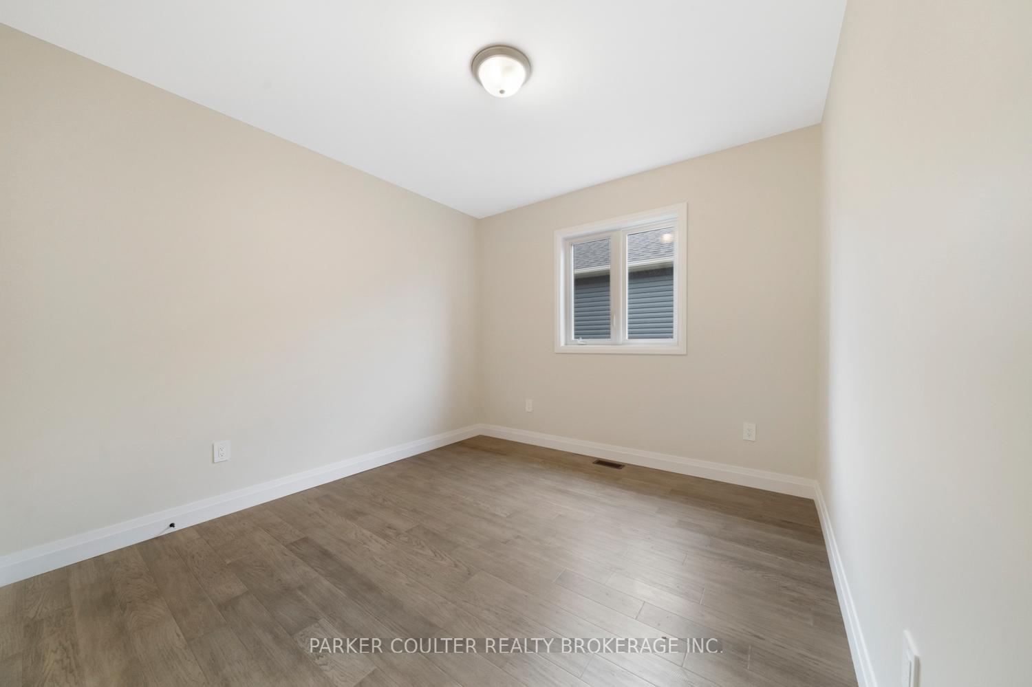Photo 13 of 145 Ritchie Crescent, Springwater, Rural Springwater — HOMEH